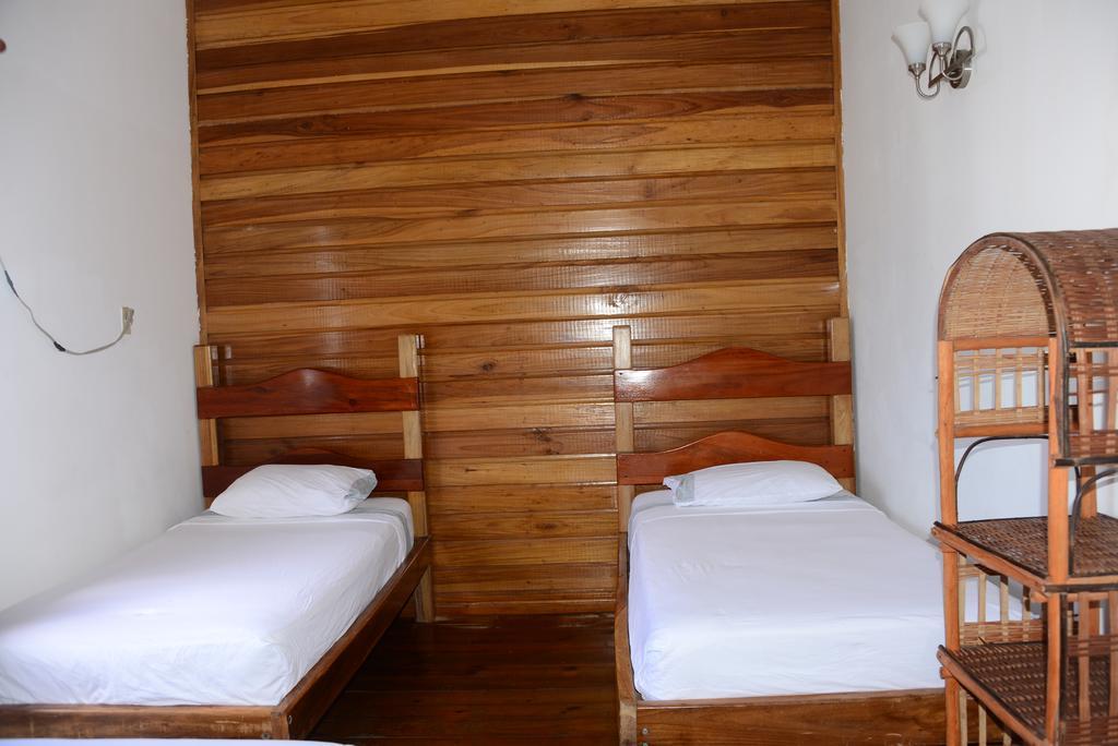 Hotel Olas Bocas Town Bilik gambar
