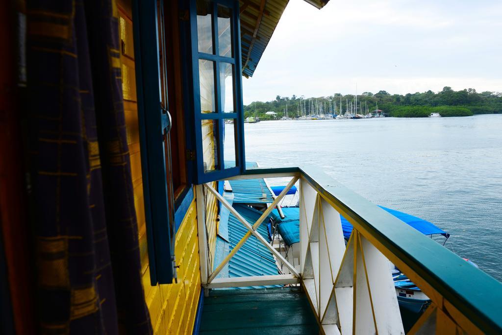 Hotel Olas Bocas Town Bilik gambar