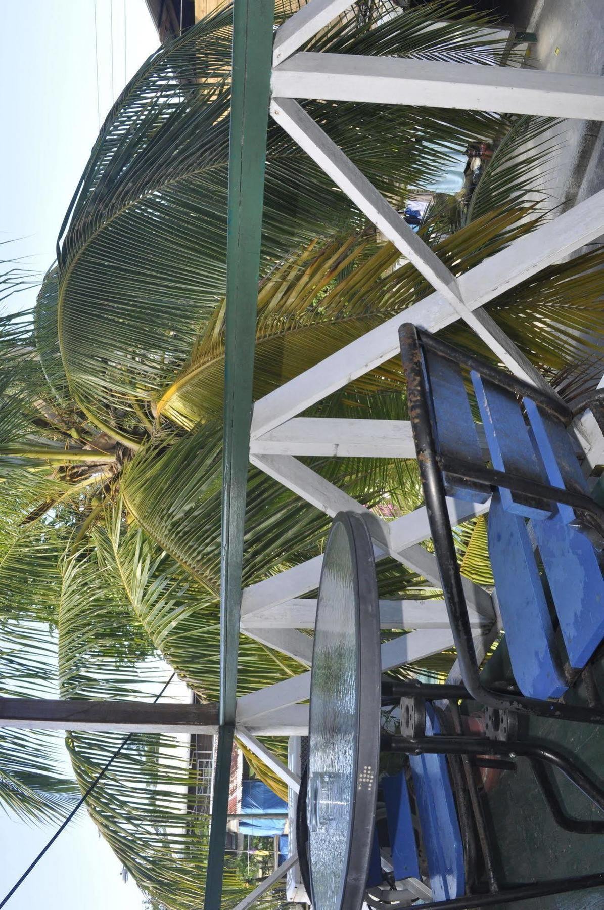 Hotel Olas Bocas Town Luaran gambar